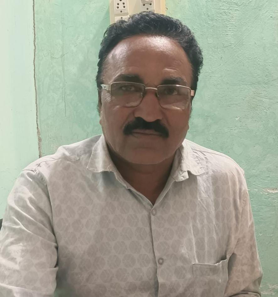 श्री. गोवर्धन कि. मांगुळकर